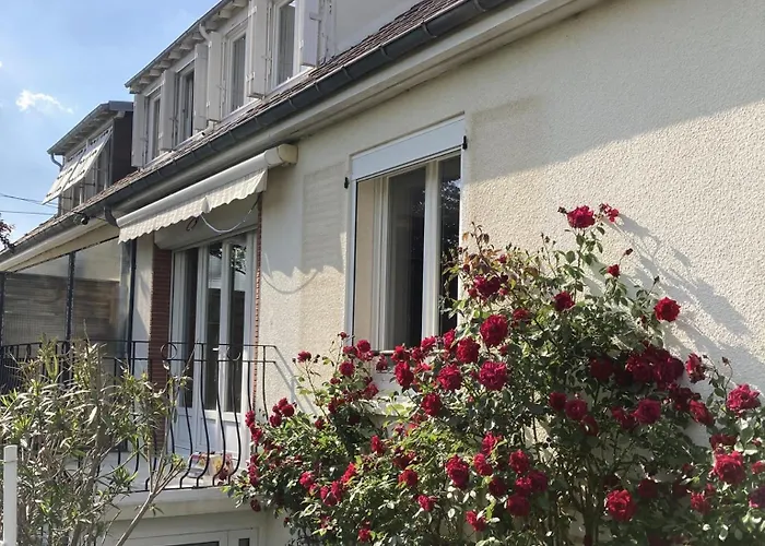 Maison 4 Aux Portes Du Circuit Semesterbostad Le Mans